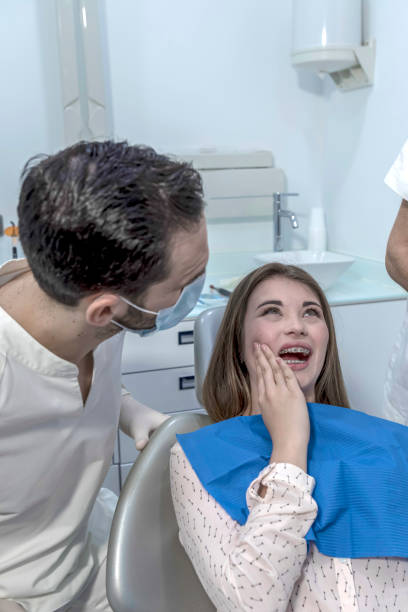 Best Broken or Chipped Tooth Repair in Abilene, KS